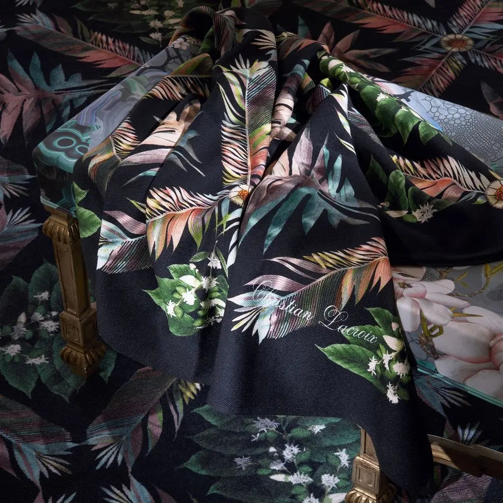 Decke von Christian Lacroix: Feather Park Jais Designers Guild