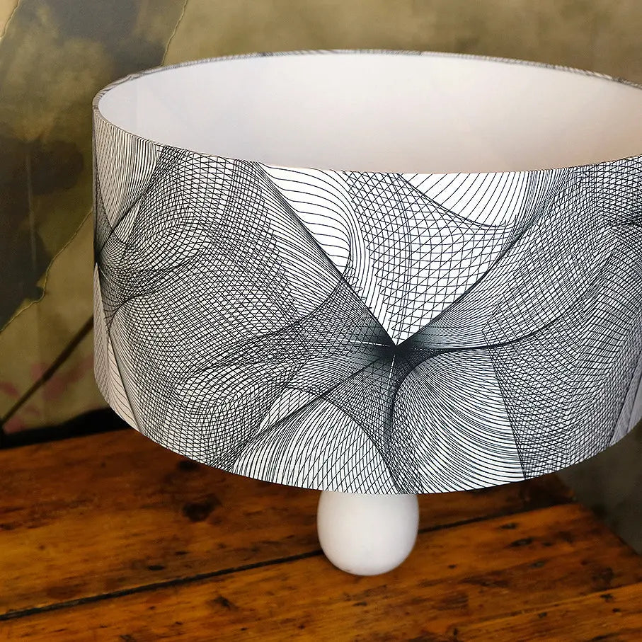 Grafik, YAGEMEDIA LAMPENSCHIRM „BLÜTE“ die Raumtapeterie