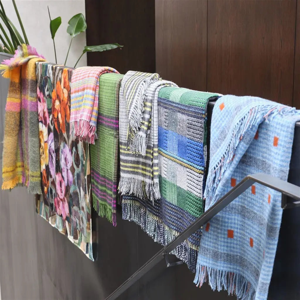 Karomuster - Decke von Designers Guild: Tasara Cobalt Designers Guild