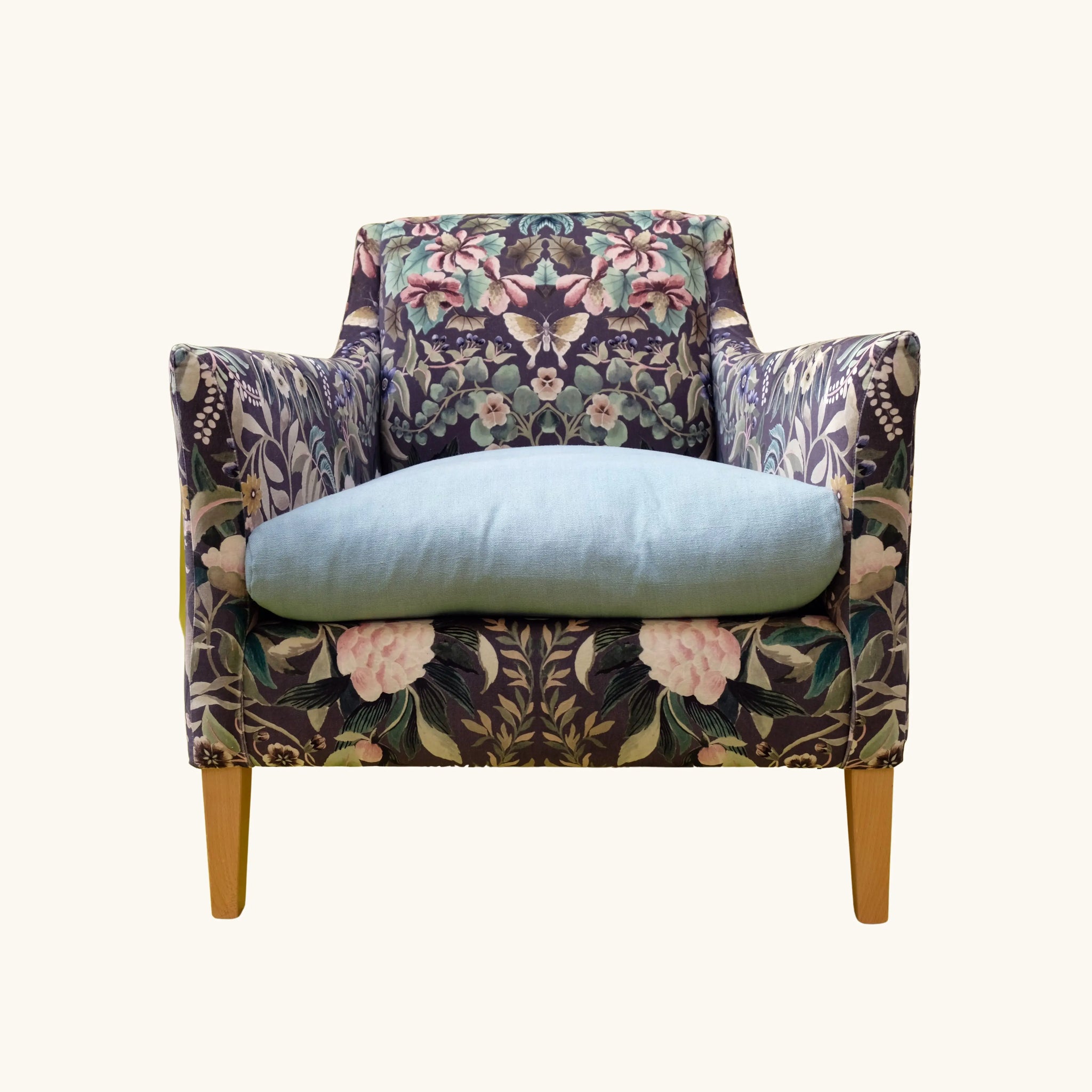 Kleiner, bequemer und gutaussehender Sessel »Milan« von Designers Guild