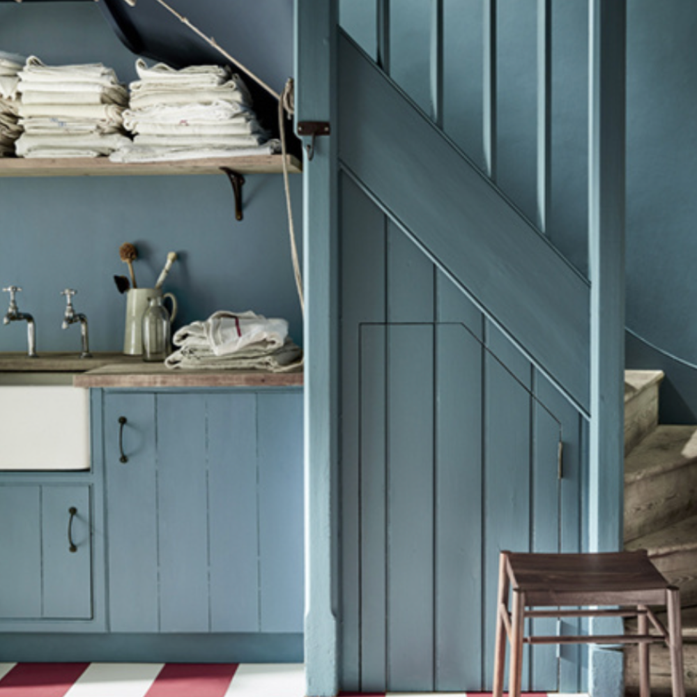 Farbe Etruria (326)– Klassisches Mittelblau mit stiller Präsenz