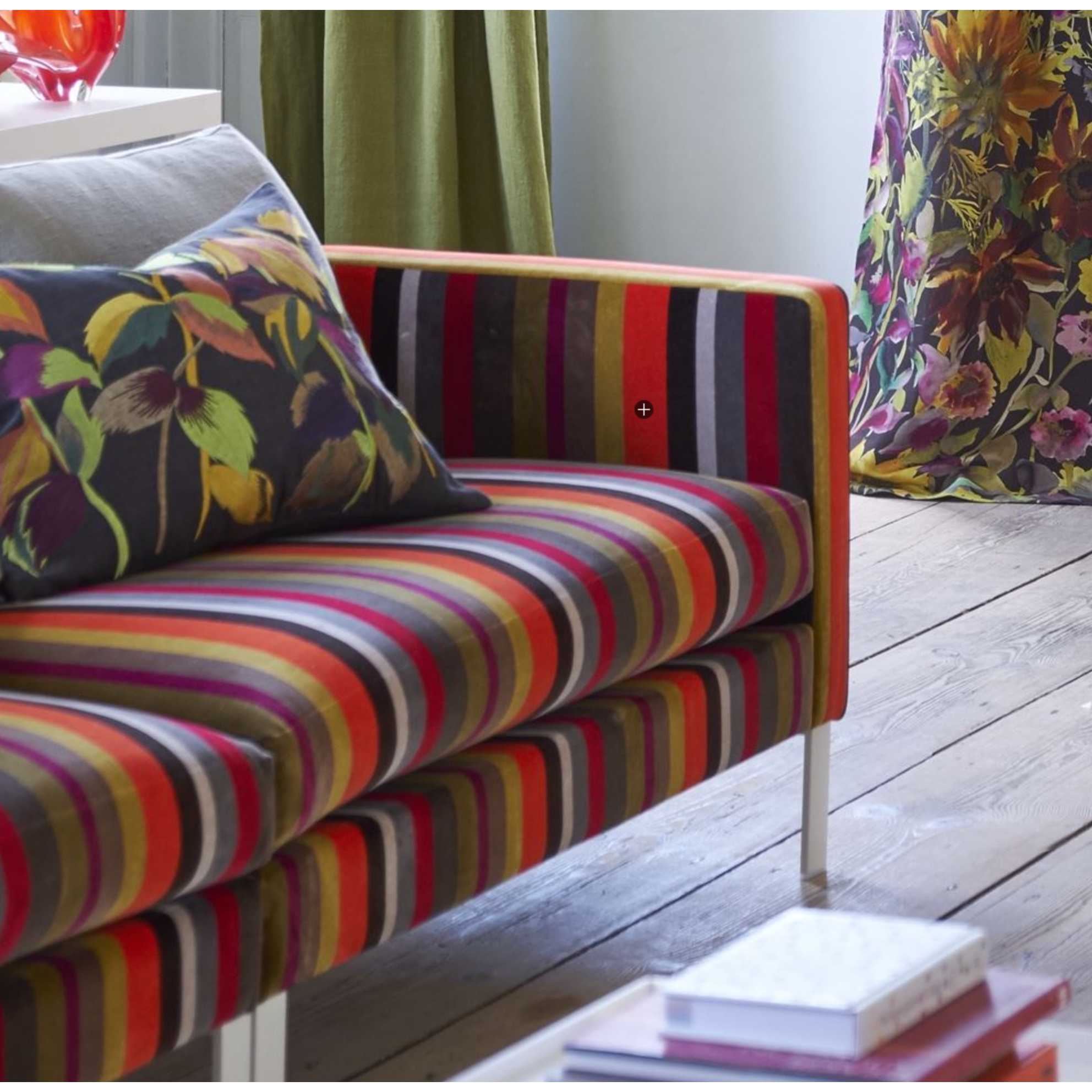 Polsterstoff von Designers Guild: Varese Lambusa Samtvelours Designers Guild