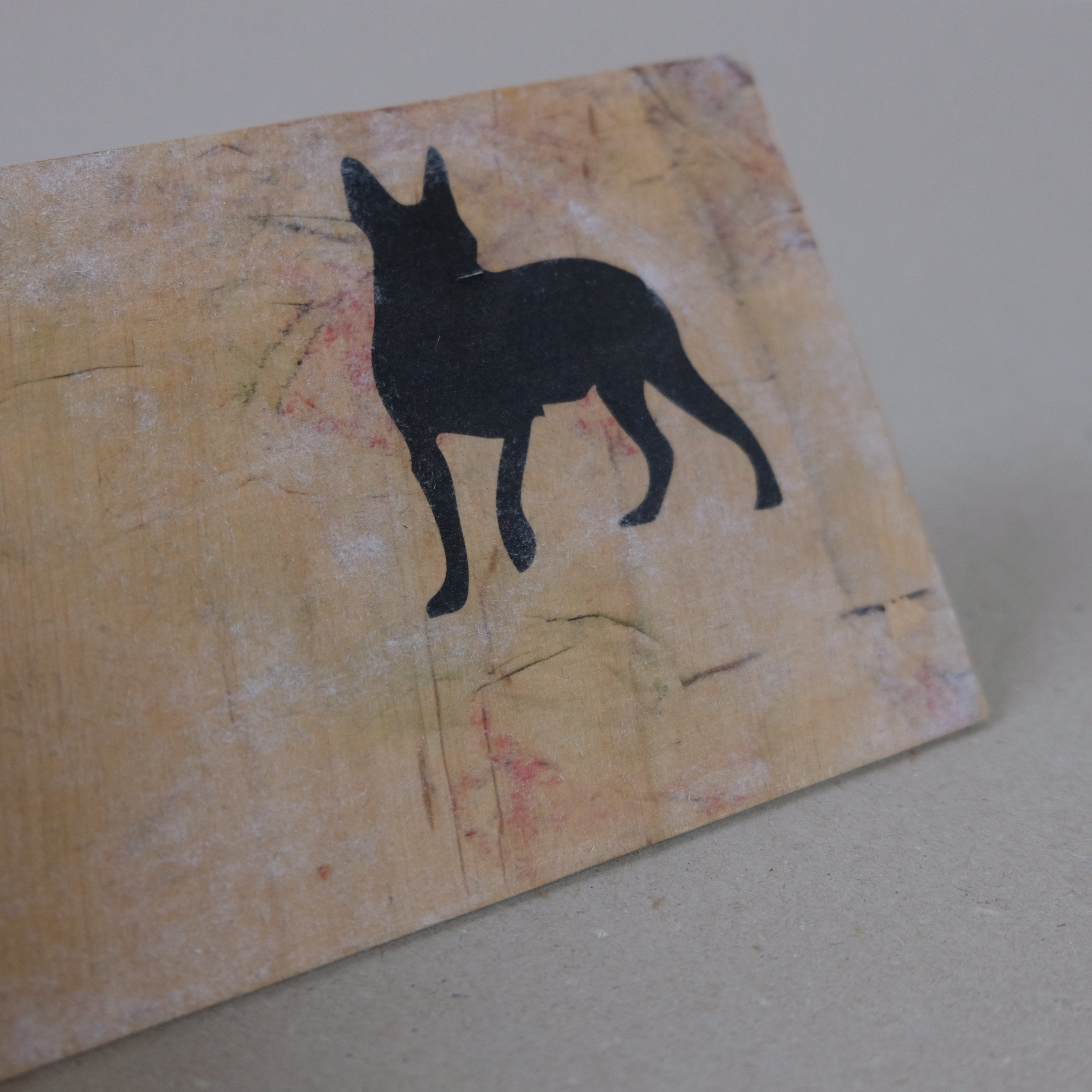 YAGEMEDIA Grafik „Dogs“ – Kunstvolle Hundebilder auf Birke - Raumtapeterie