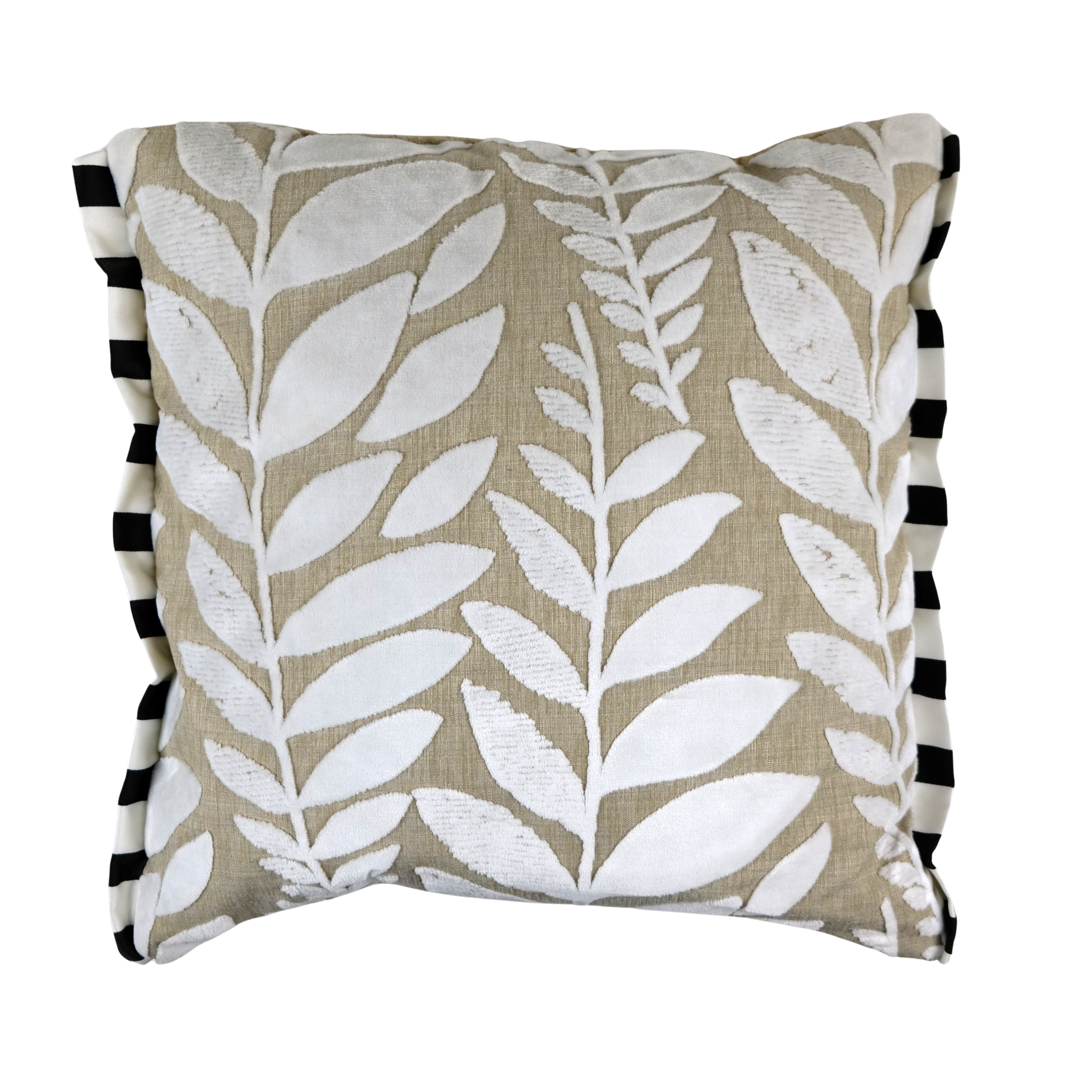 Studio Manikks – Wendekissen Blätter/Leinen: Naturverbundenes Design mit eleganter Vielseitigkeit - Raumtapeterie
