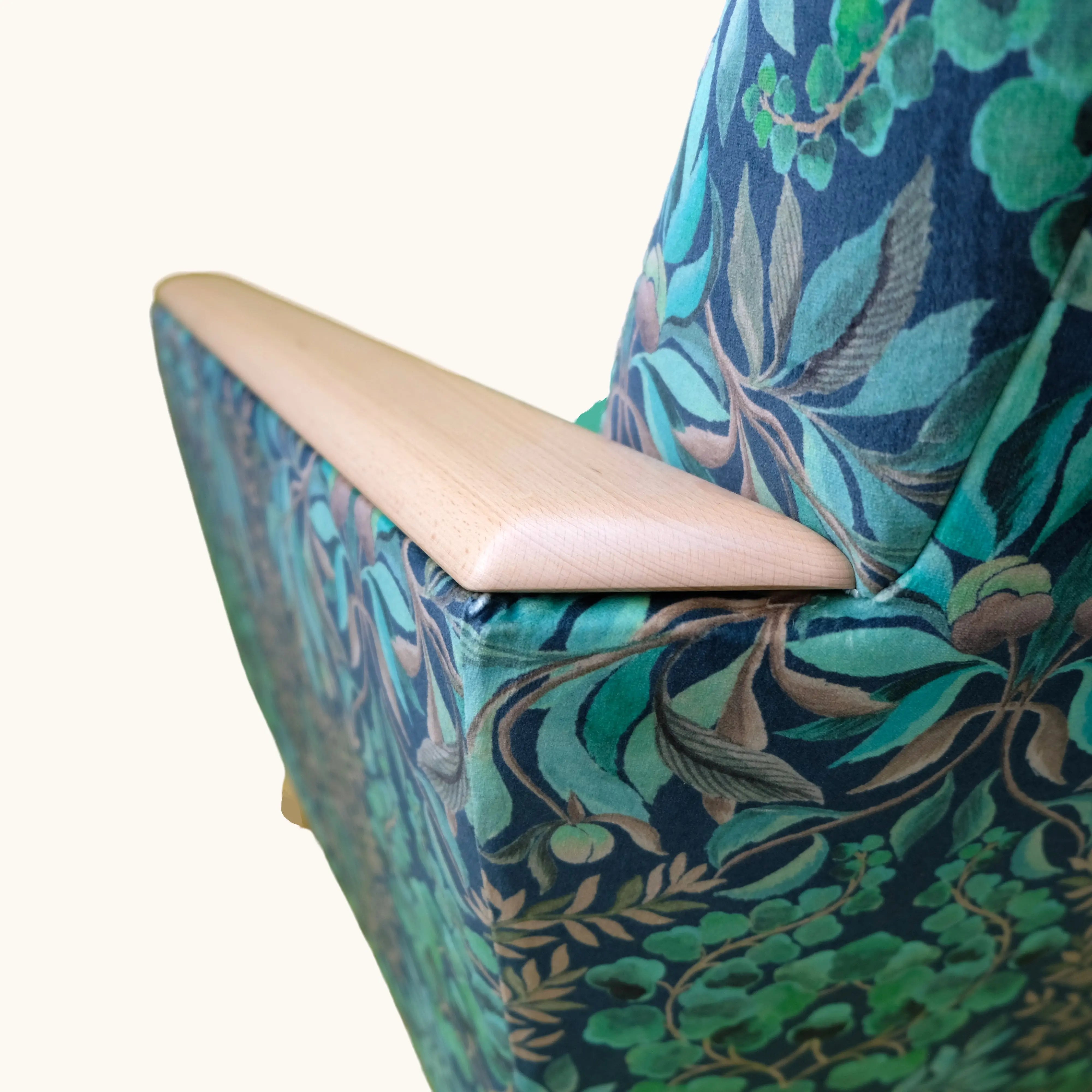 Sessel »Wedge« von Designers Guild Raumtapeterie