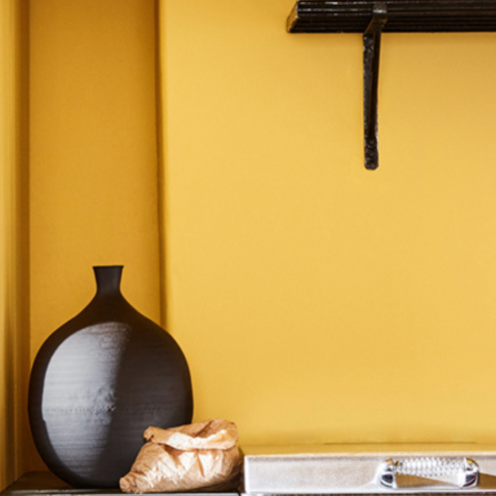 Farbe von Little Greene Giallo (337) – Sonniges Gelb mit mediterranem Flair