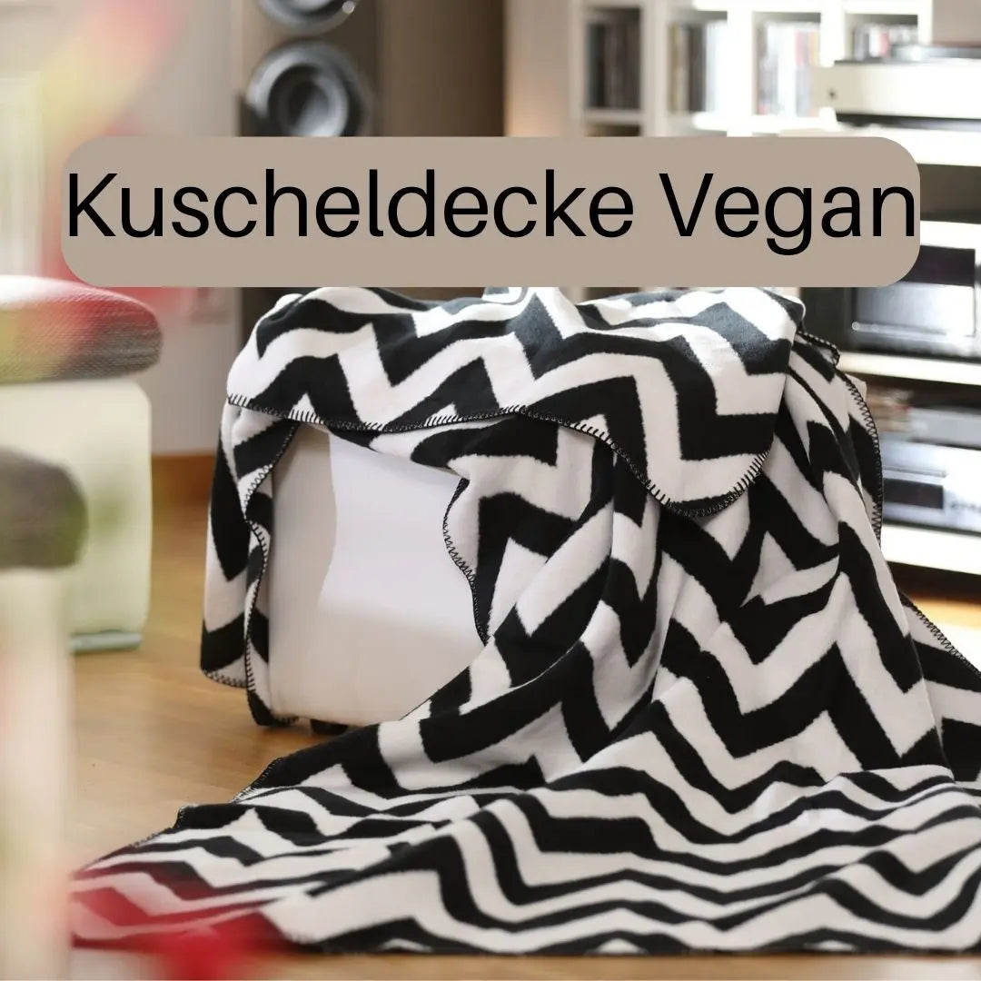 vegane Kuscheldecke ZickZack die Raumtapeterie
