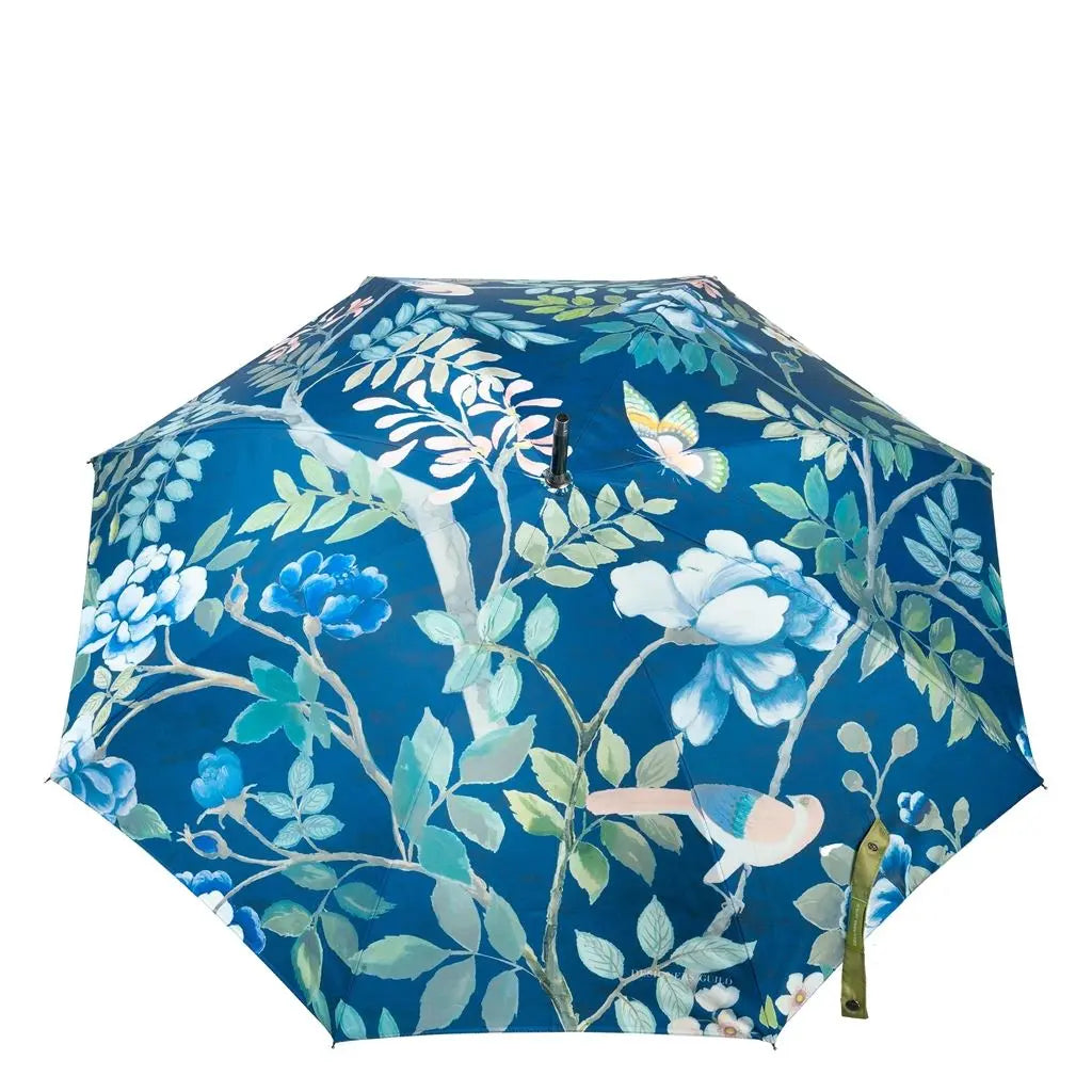 Regenschirm von Designers Guild Porcelaine De Chine Indigo Large