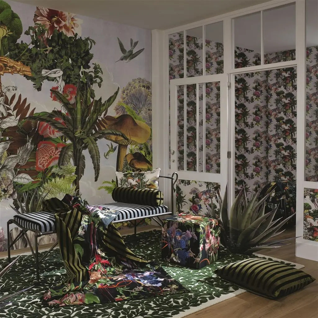 Tapete von Christian Lacroix: Jardin Des Reves Panoramic Prisme Designers Guild