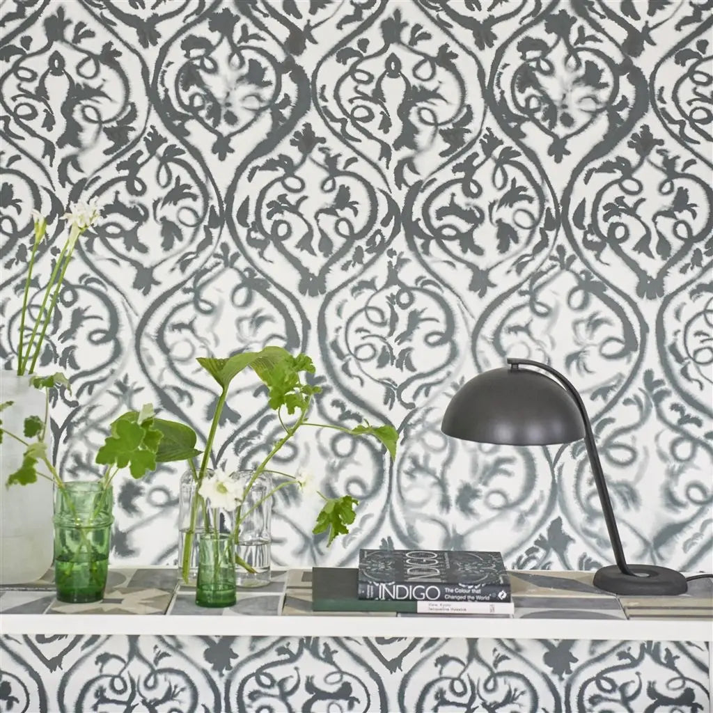 Tapete von Designers Guild: Arabesque Graphite Designers Guild