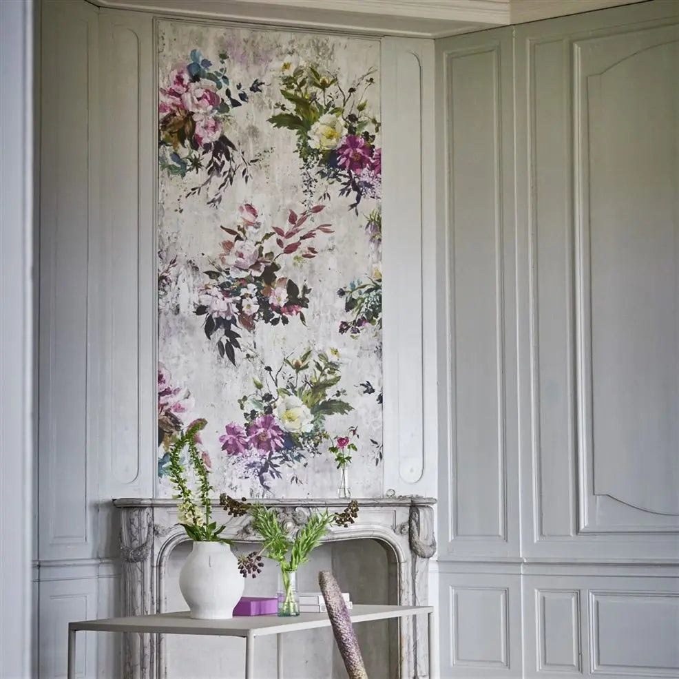 Tapete von Designers Guild: Aubriet - Fuchsia Designers Guild