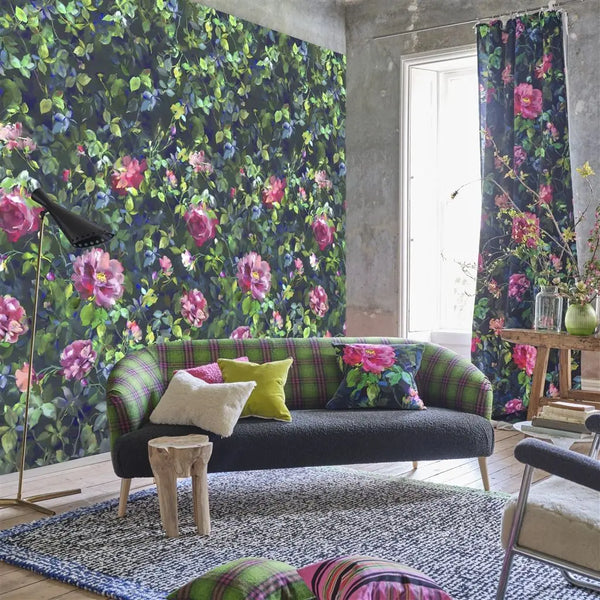 Blumen-Tapete- Wandbild Gertrude Rose Fuchsia Designers Guild