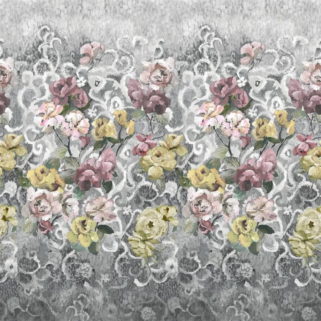 Florale Wandbild- Tapete von Designers Guild: Tapestry Flower Platinum Designers Guild