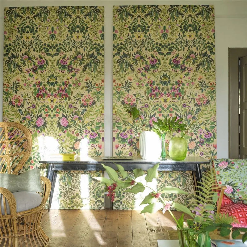 Tapete von Designers Guild Ikebana Grande Fuchsia Designers Guild