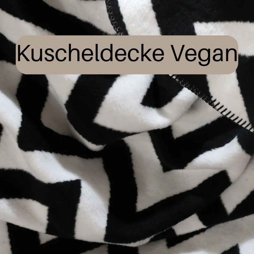 vegane Kuscheldecke ZickZack die Raumtapeterie