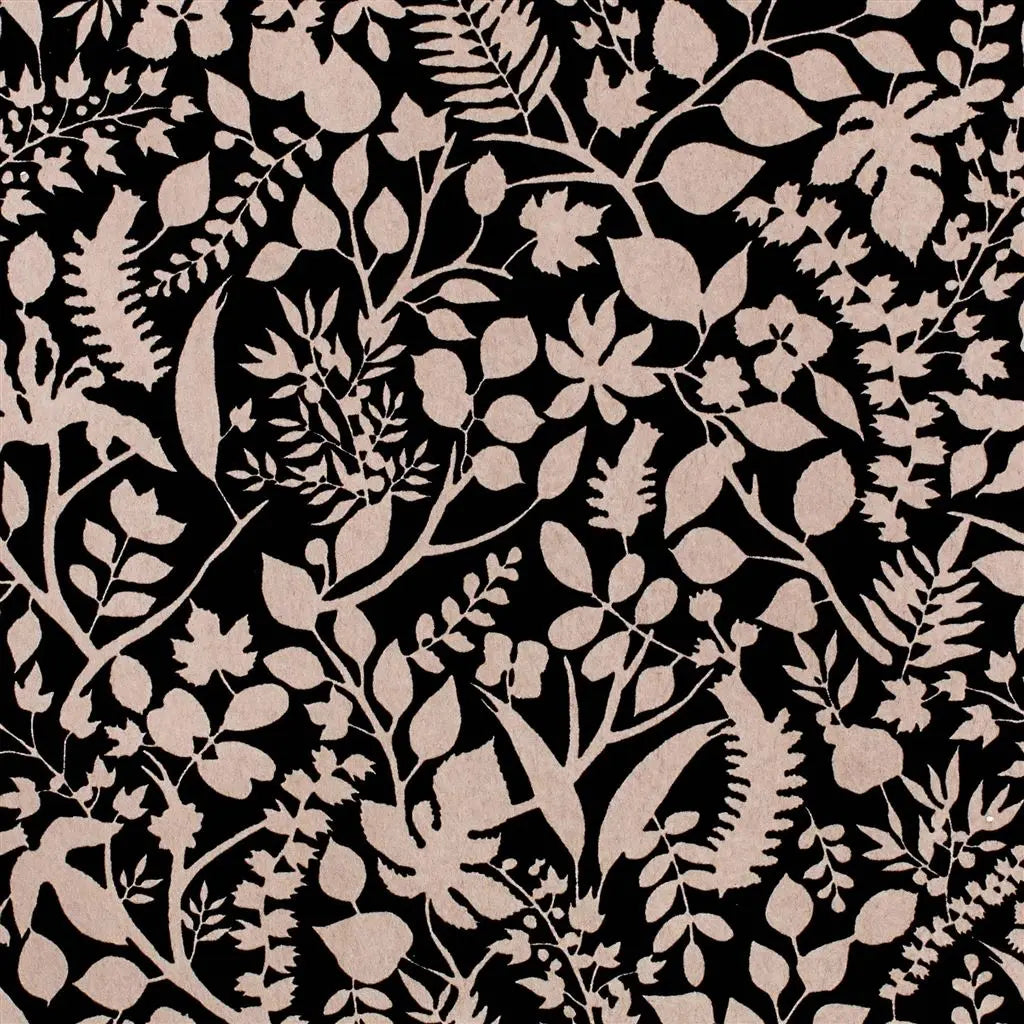 Tapete von Christian Lacroix:  L Eden Soft Designers Guild