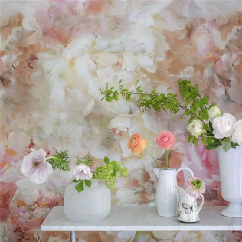 Tapete von Designers Guild: Fleur De Nuit Pale Coral Designers Guild