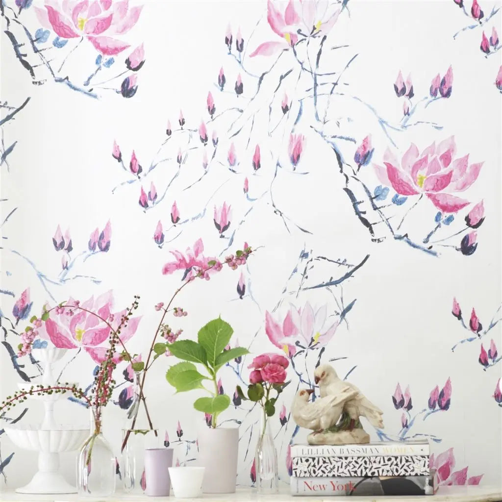 Tapete von Designers Guild: Madame Butterfly - Peony Designers Guild