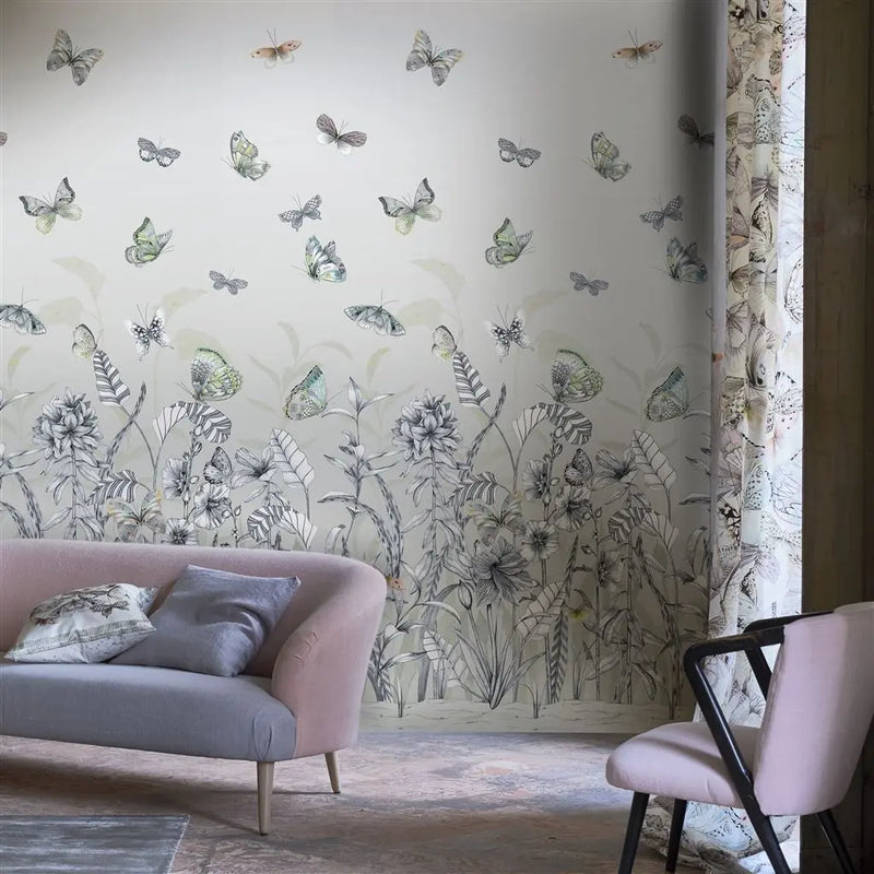 Tapeten von Designers Guild:  Papillons Eau De Nil Designers Guild